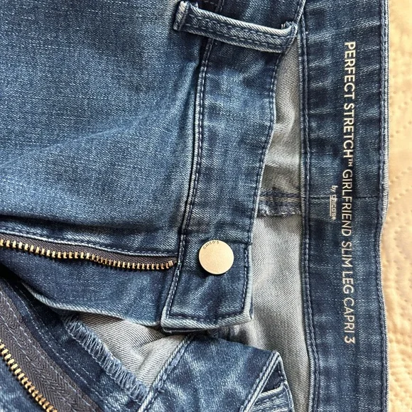 ✂️Chico's Blue Straight Leg Jeans with White Accents - Picture 2 of 7